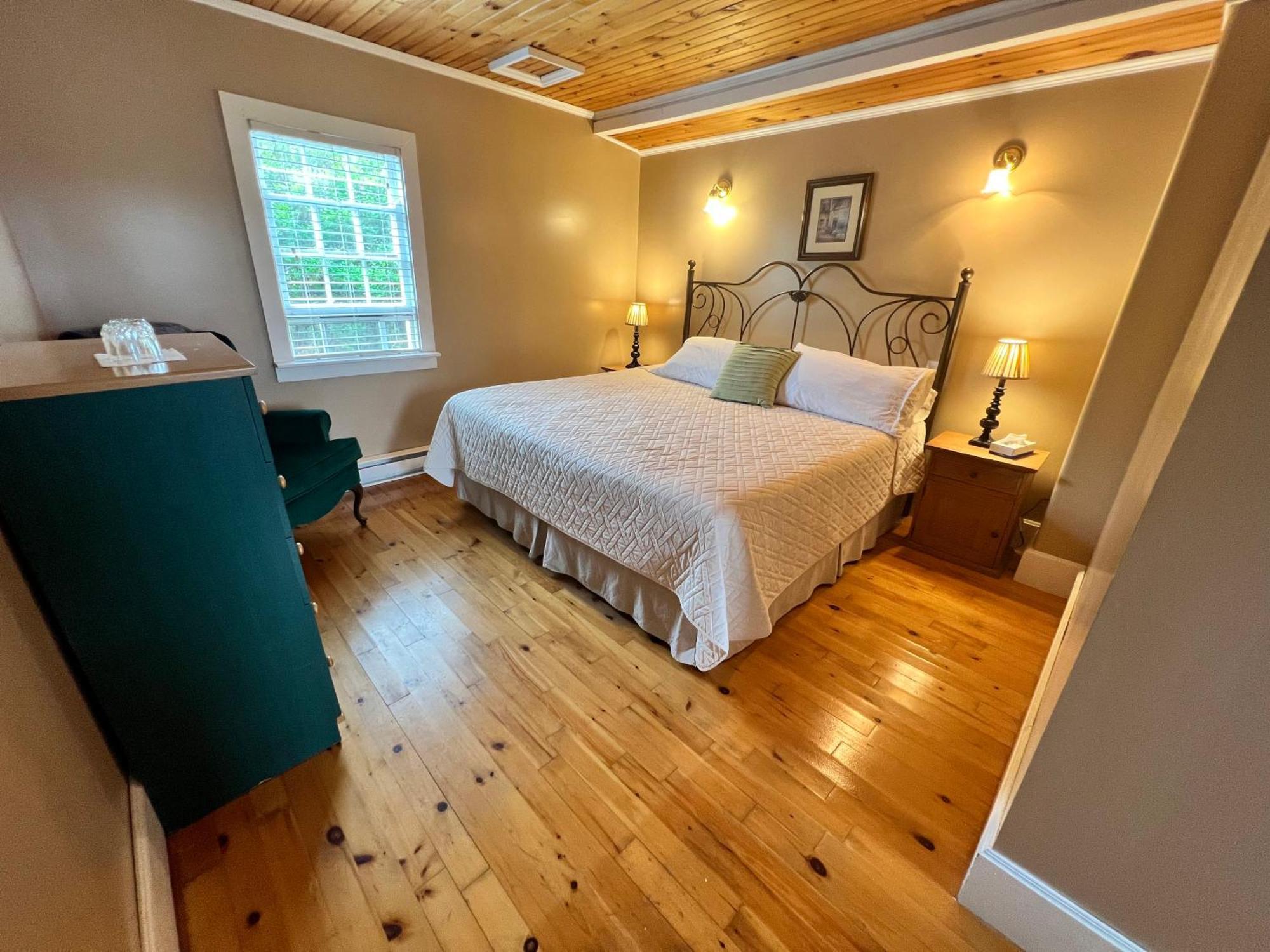 Hotel Bishop White Manor à Trinity Extérieur photo