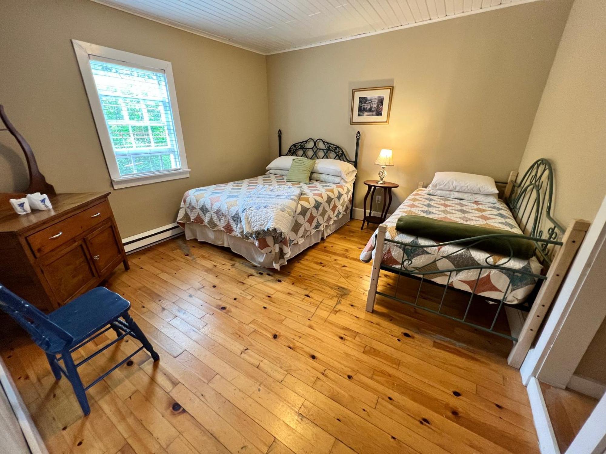 Hotel Bishop White Manor à Trinity Extérieur photo